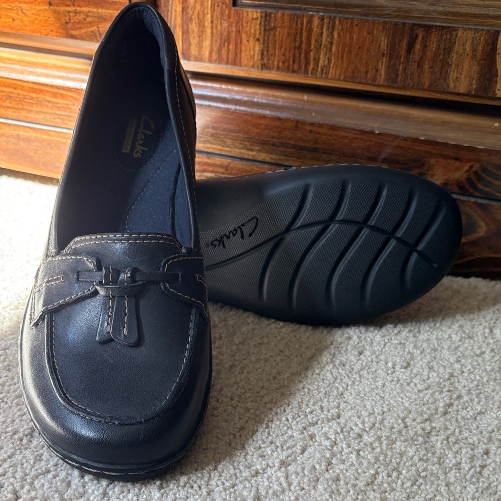 Clarks Women's Navy Loafers